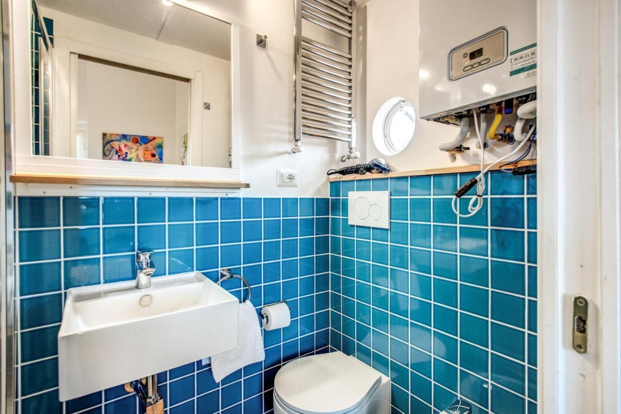 Cavour Attic With Terrace Apartment โรม ภายนอก รูปภาพ