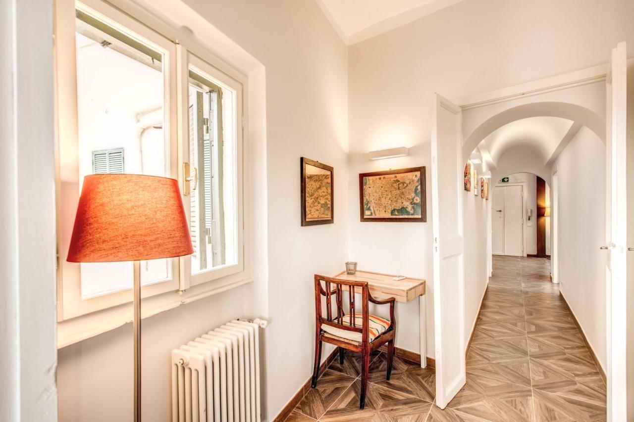 Cavour Attic With Terrace Apartment โรม ภายนอก รูปภาพ